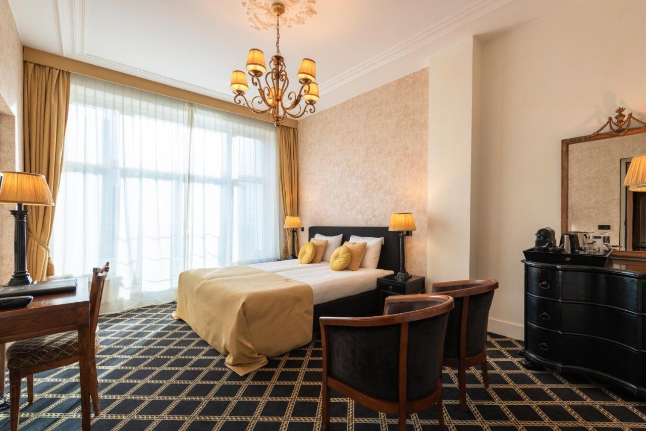 Grand Boutique Hotel-Restaurant Huis Vermeer Deventer Zewnętrze zdjęcie